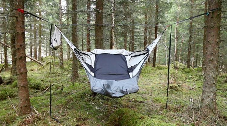 camping-hängmatta-utomhus-tillbehör-tält-sovsäck-utrustning-vandring