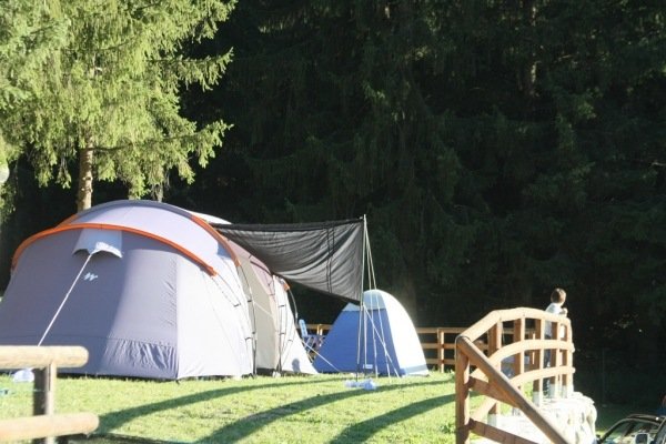 Camping Italien reser platser mitt på landsbygden