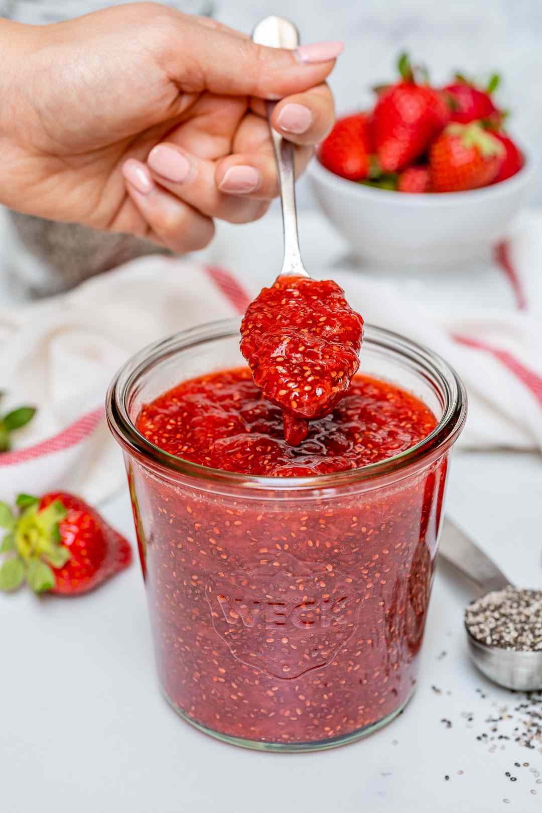 Gör din egen lågkolhydratmarmelad jordgubbssylt