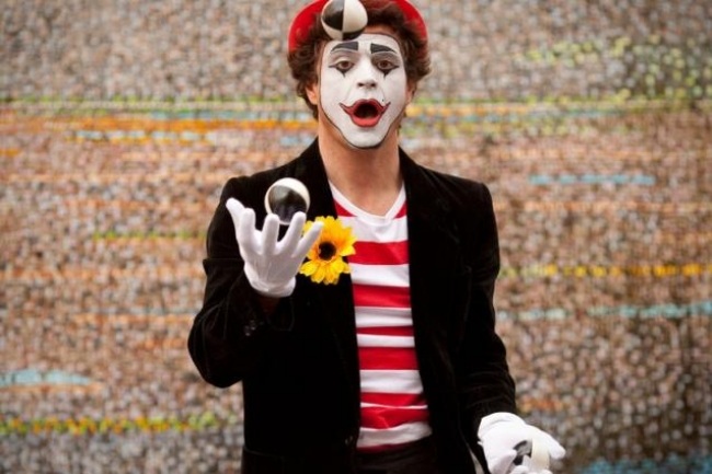 Mime-clown-förklädnad-smink-idéer-karneval-halloween
