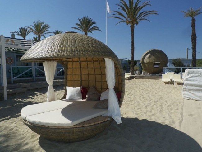 cocoon beach lounge säng rena gardiner