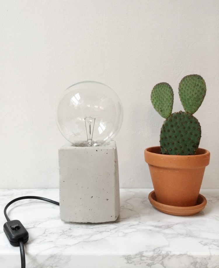 cool-tinker-idéer-betong-levande-lampa-modern-minimalistisk-kaktus-planter