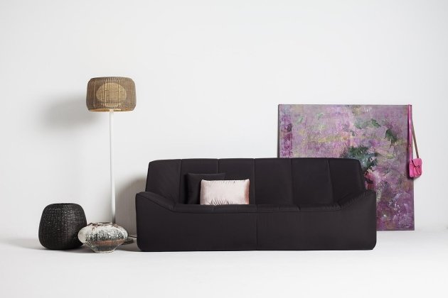 oruga soffa 2-sits svart stoppad modern