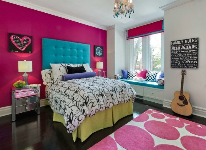 Rosa-vägg-cool-tonåring-för-flickor-design-idéer-stoppad säng