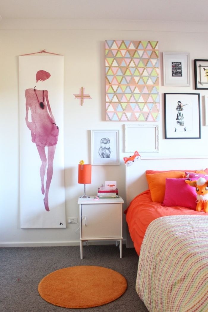 Färgdesign-väggdekoration-akvarell-bilder-golv-matta-rund-orange