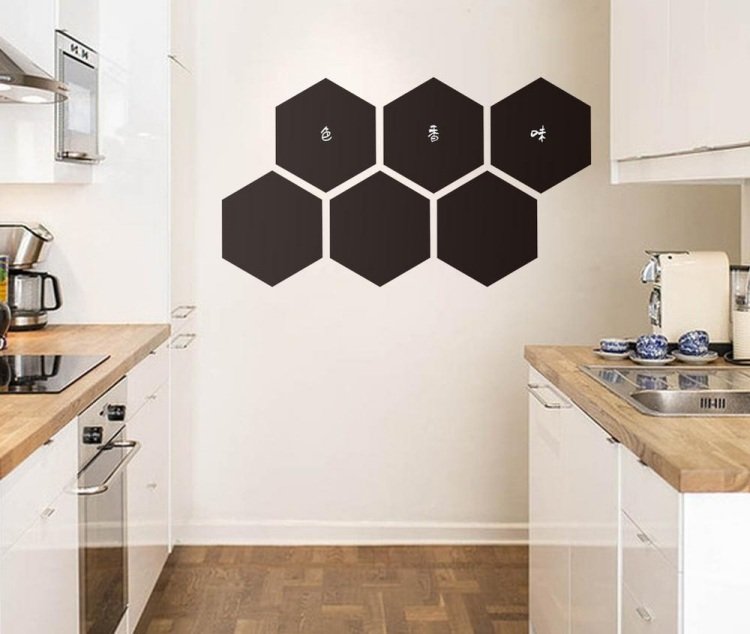 cool-levande-idéer-gör-det-själv-vägg-design-kök-vit-svart-honungskaka