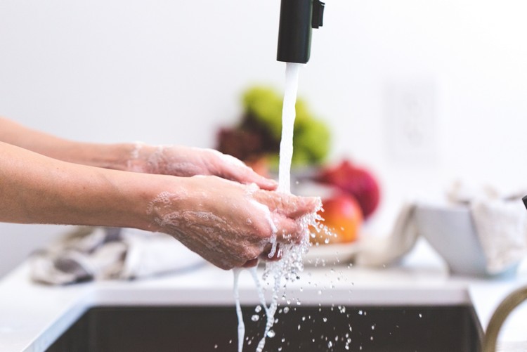 Coronavirus smitta Tvätta händerna ordentligt
