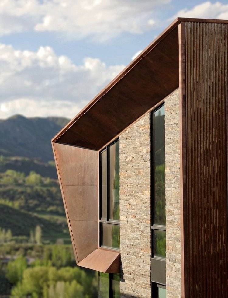 modern fasad corten stål sten glas närhet till naturen skylab uggla bäck