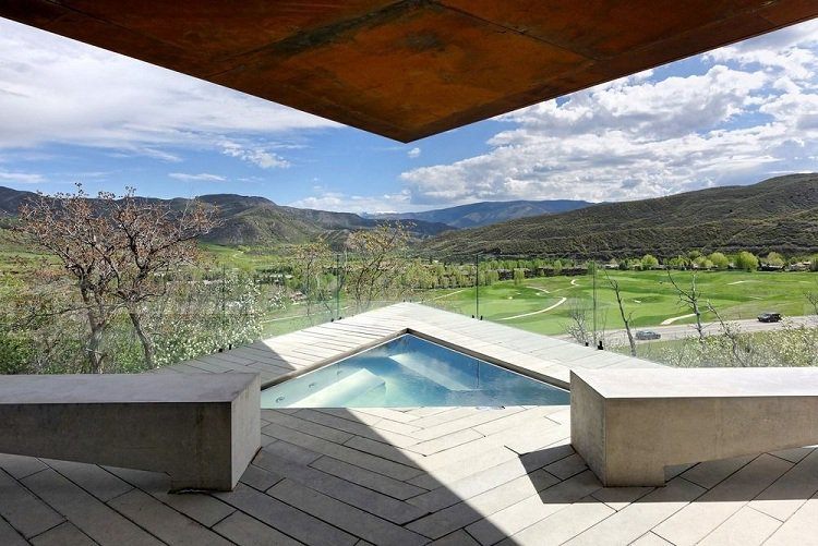 uggla bäck corten stålbeklädnad veranda pool triangulär utsikt landskap