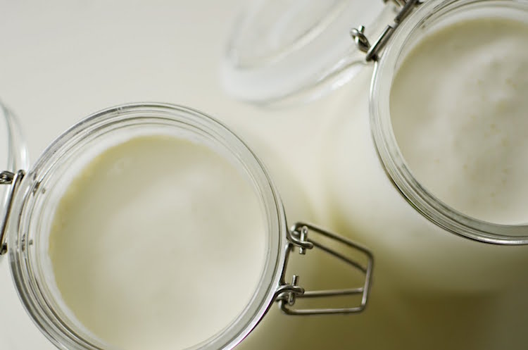 creme-fraiche-substitut-låg-kalori-yoghurt-mild-krämig-lättare
