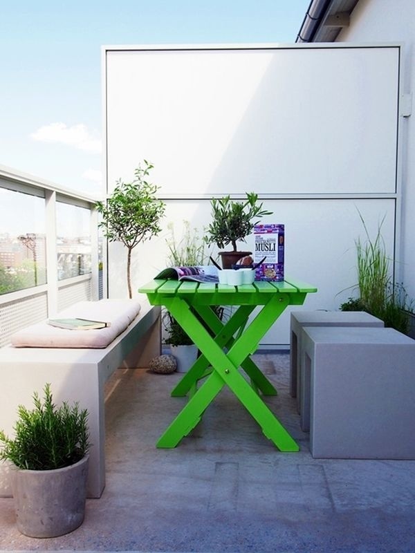 sits hink terrass och balkong möbler idéer grönt bord