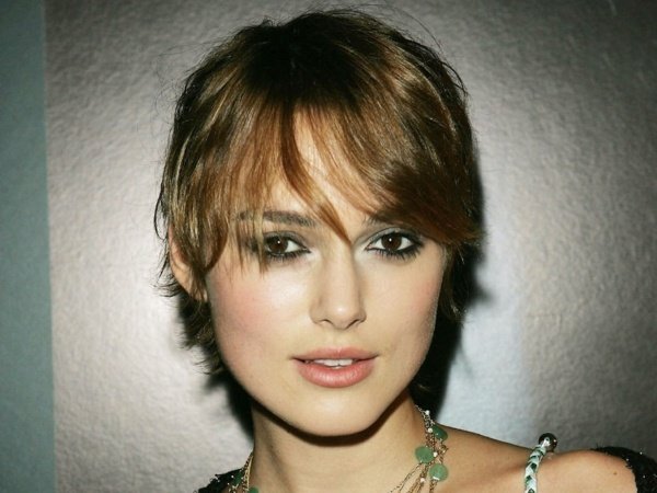 Ladies-Short-Hair-Knightley-with-Bangs