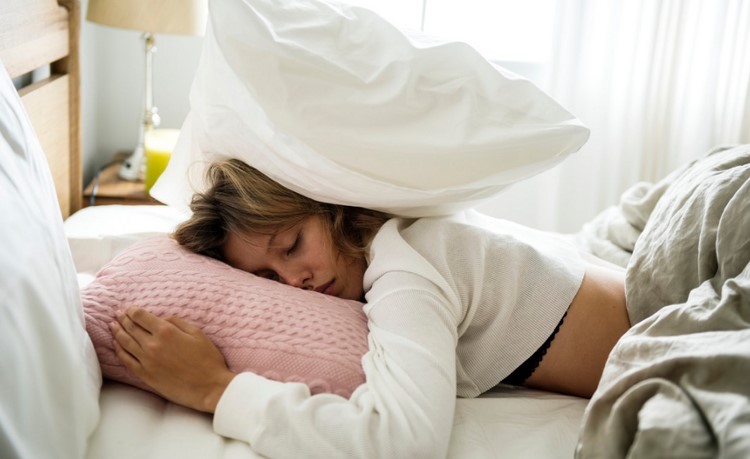 Kvalitetssömntips för att sova genom sömnhormonet Melatonin