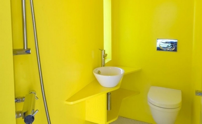 gult badrum juvet designer landskap hotell i norge
