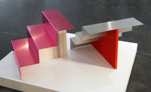 Designinnovationer Vita sidobord Stegliknande okontrollerbar uppmaning
