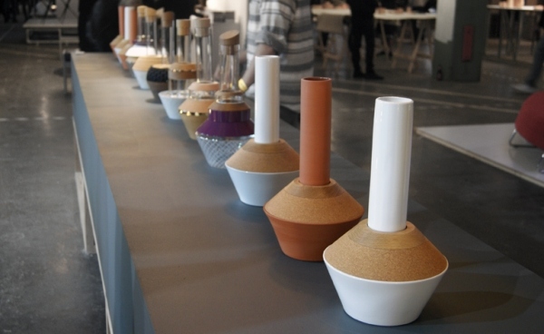 Designutställning 2013-vitaminbehållare