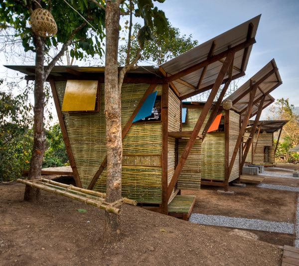det moderna prefabricerade huset thailand bambu TYIN Tegnestue