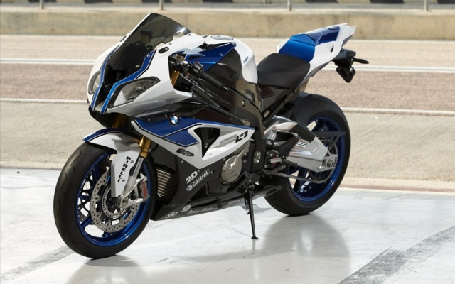 Motorcykel blå färg spoiler metallic silver
