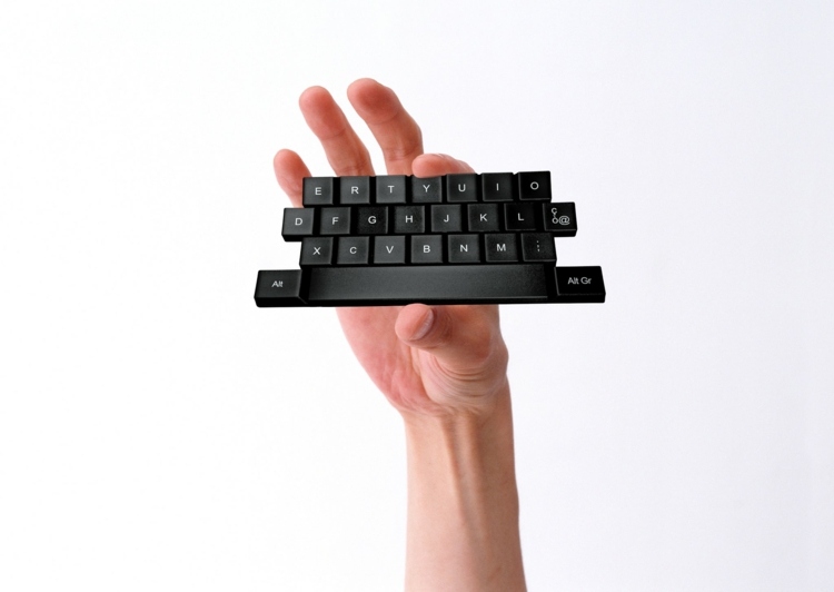 qwerty-tangentbord-soffa-modell-bokstäver-inredning-interiör