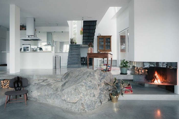 vardagsrum svenskt hus design sten kök trappor öppen spis