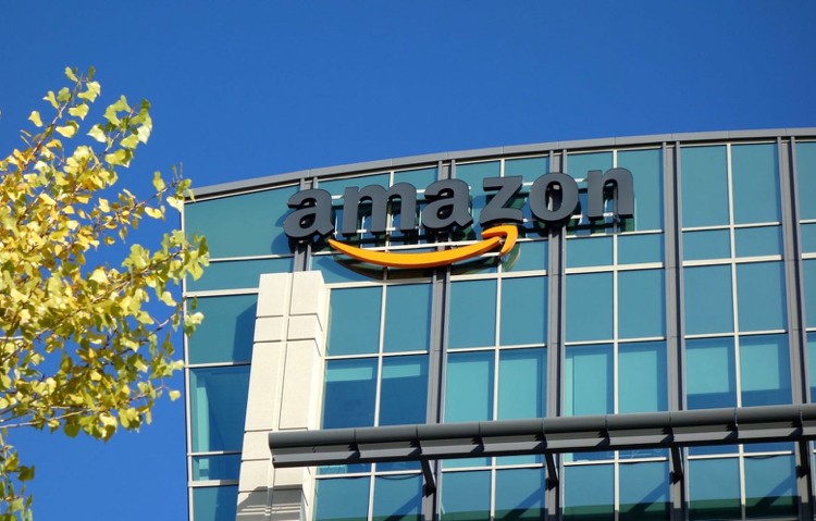 Amazon rankas som tio bästa arbetsgivare