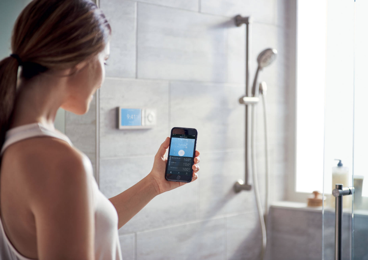 Styr det smarta badrumsvattenflödet via app