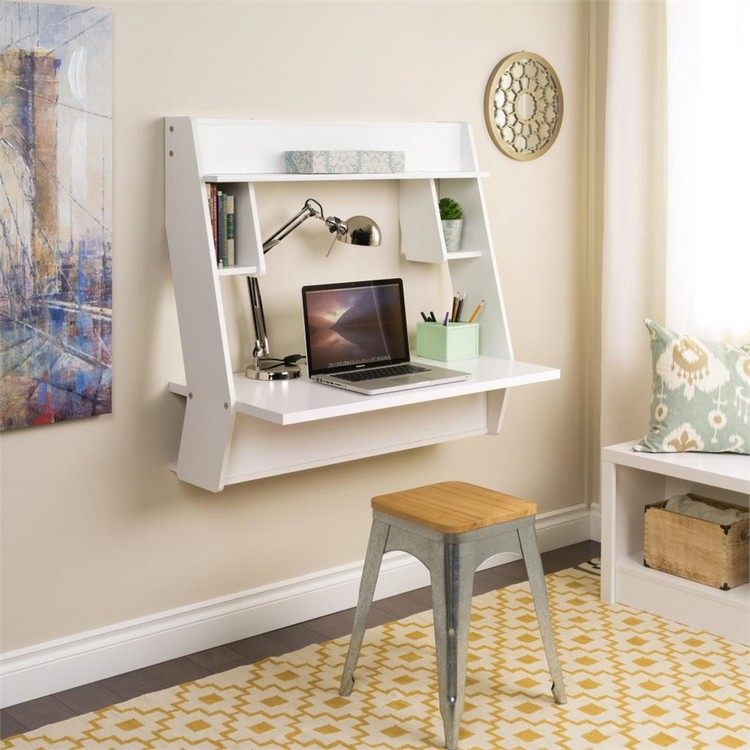 studentrum-möblering-platsbesparande-skrivbord-väggmonterade-hyllor-mattmönster