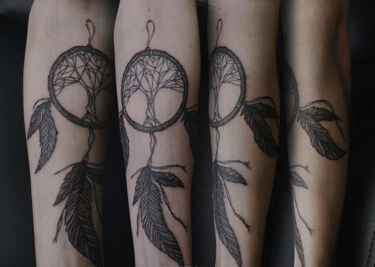 Drömfångare tatuering man underarmens livsträd geometriska