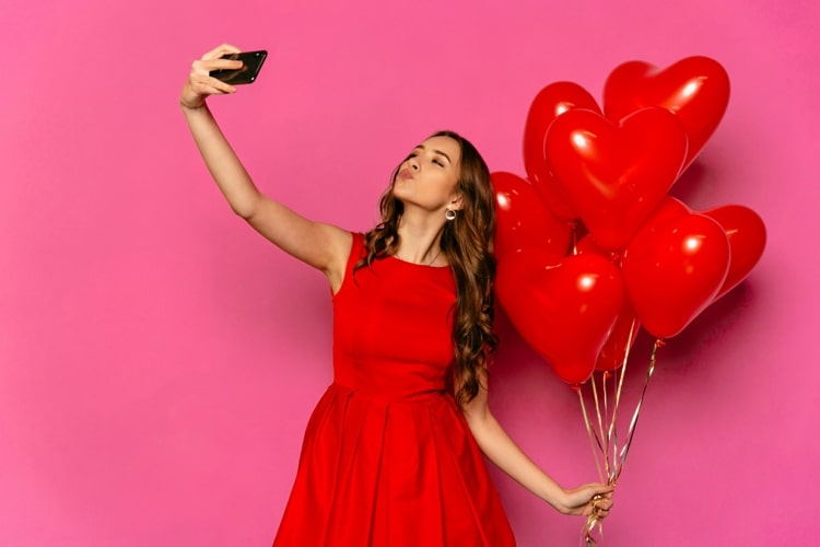 Datingtips för ett säkert datum under Corona - lära känna dem först online via appen