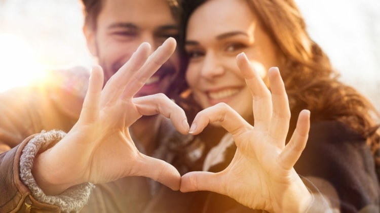 Att hitta den perfekta partnern trots Covid -19 - dejtingtips för låg risk för infektion