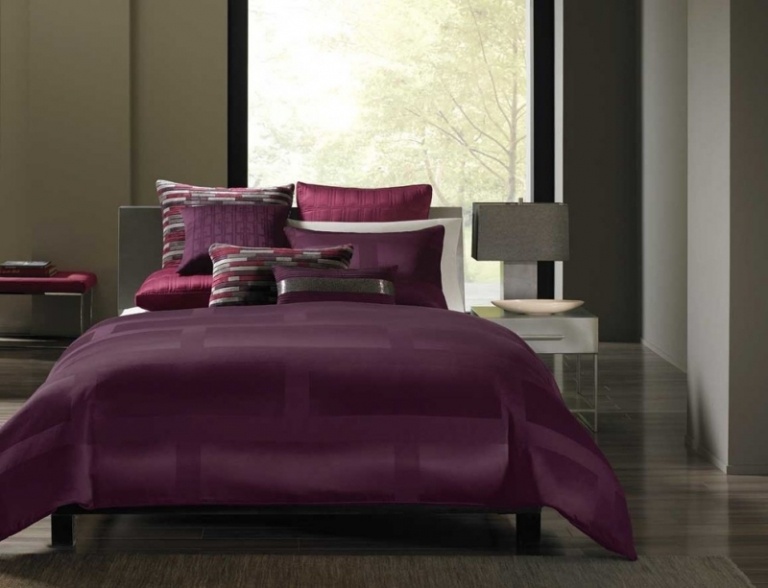 Filtar-för-sovrummet-mörk-lila-sängkläder