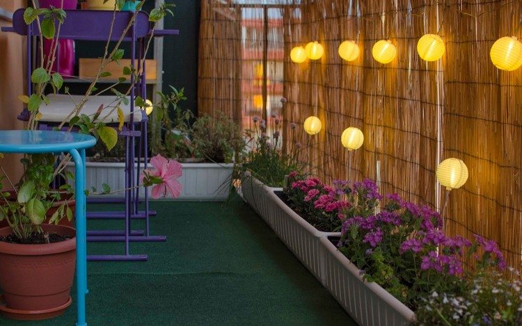 Deco för balkong konstgräs matta-bambu mattor-räcke-sekretess skydd-fairy lampor