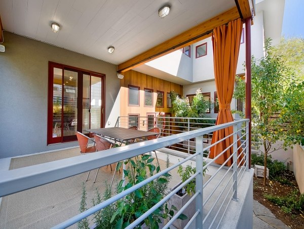 Balkong design-gardin sittgrupp