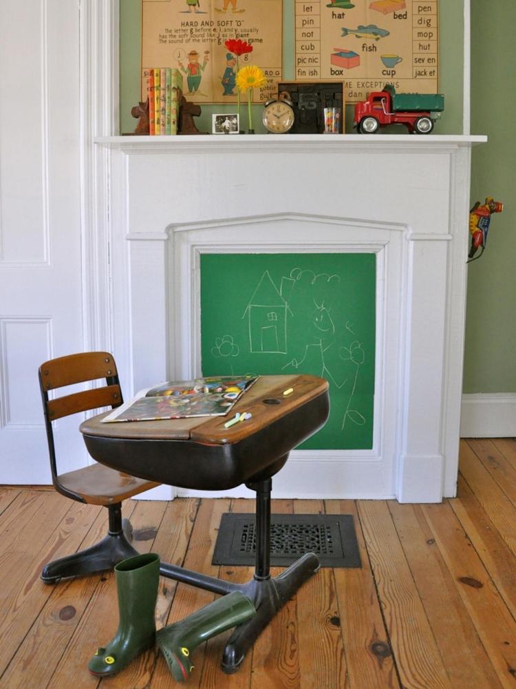 deco-öppen spis-barnrum-vardags-idéer-grön-vintage-golvbrädor-öppen spis mantel-vit