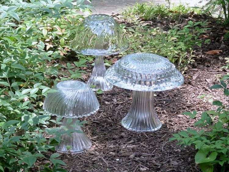 Gör vackra dekorativa svampar själv av glas