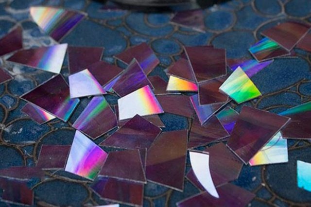 gör dekoration själv cd -bitar mosaik