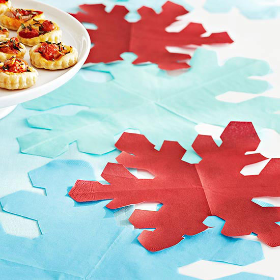 Bordsdekoration Julsnöflinga kartong utskurna servetter