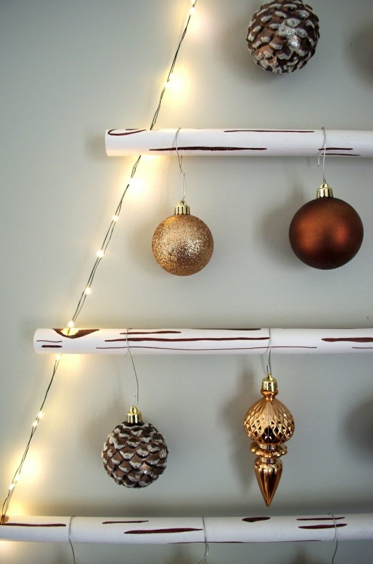 deco-idéer för jul koppar-metalliskt-guld-skandinaviskt-jul-träd-fe ljus