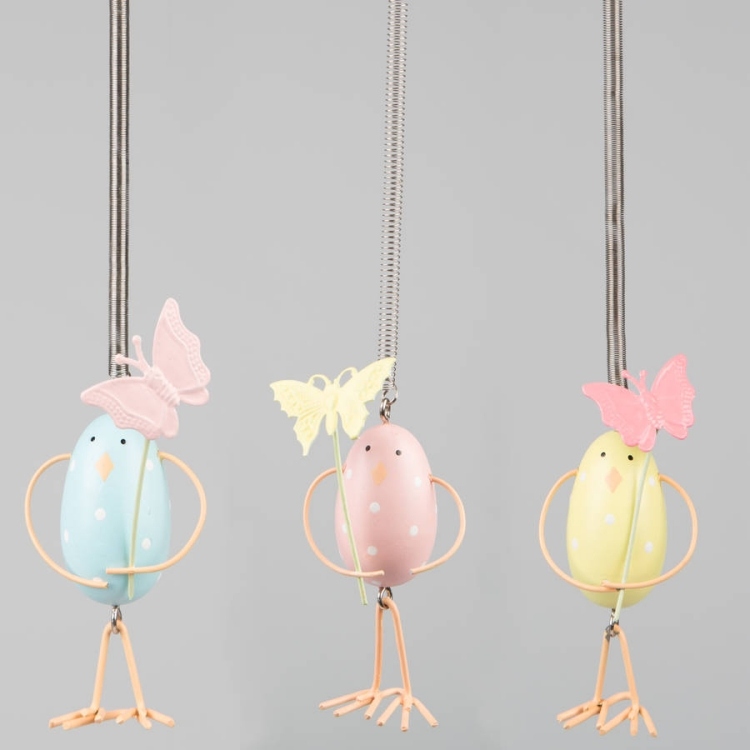 deco-idéer-påsk-fjärilar-papper-pyssla-ägg-kycklingar-ljusa-pastellfärger