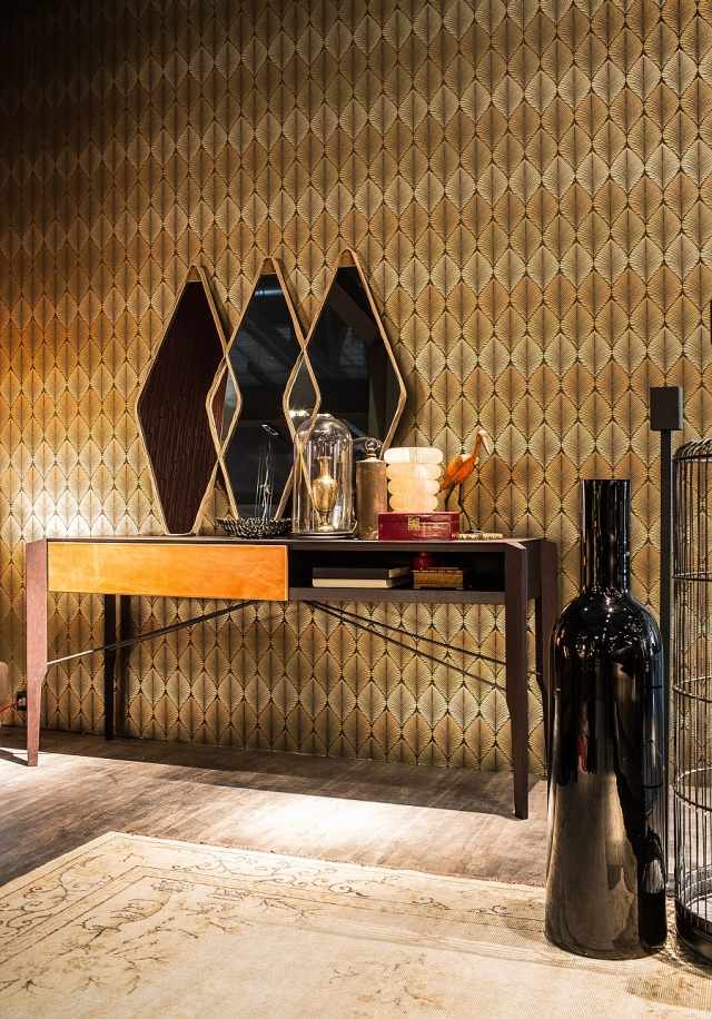 rhombic-wall-mirror-design-Vanity-Fair-Gino-Carollo-wall-geometric-pattern