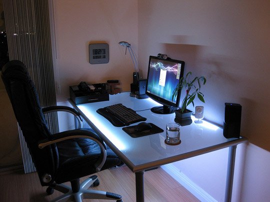 LED -remsor skrivbord glasplatta belysning dekoration