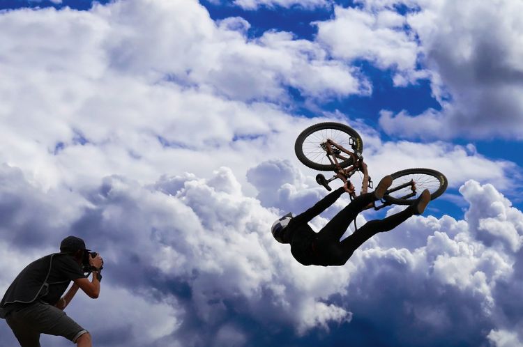 bikepark österrike hitta mountainbike rutter adrenalin cykelleder spår sport hoppcykel