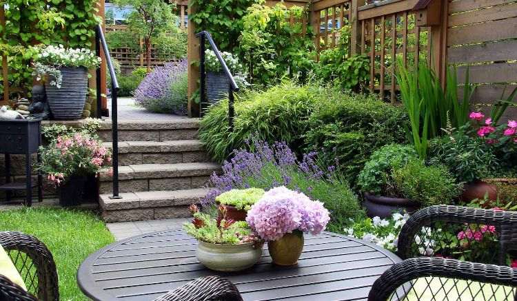 trädgård planering professionella landskapsarkitektur blommor