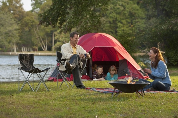 Camping familj semester-organisera skog