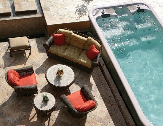 jacuzzi översikt idéer för jacuzzi i trädgården uteplats