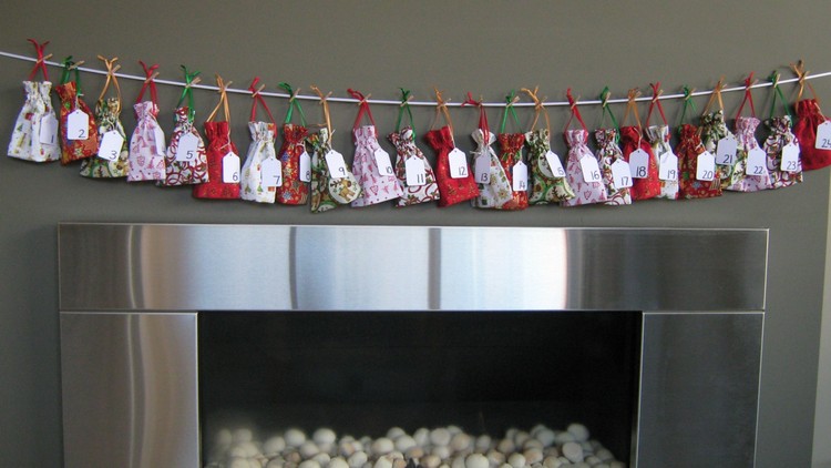 advent-kalender-väskor-små-gåvor-gas-eldstad