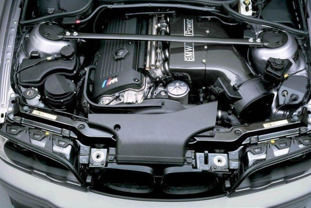 BMW M3 2004 motor