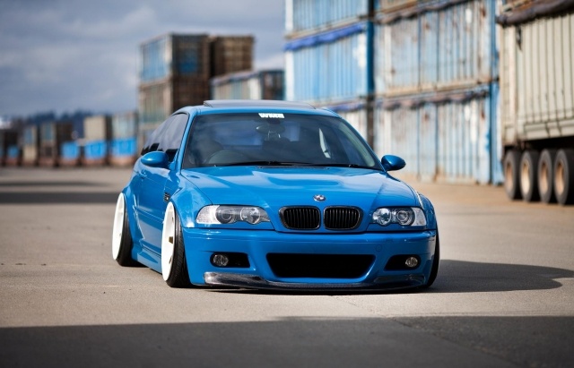 BMW e46 blå strålkastare fram