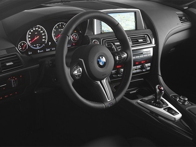 BMW M5 inre ratt