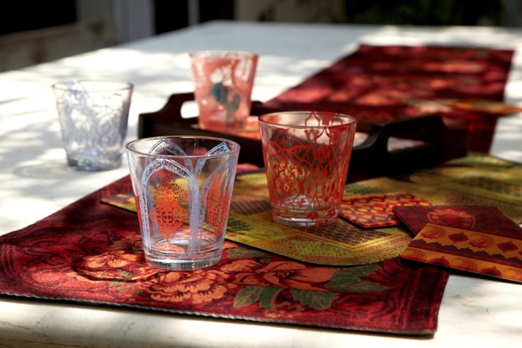 hösten-indiska-sommar-matbord-bord-dekoration-glas-bordsskiva% cc% 88ufer